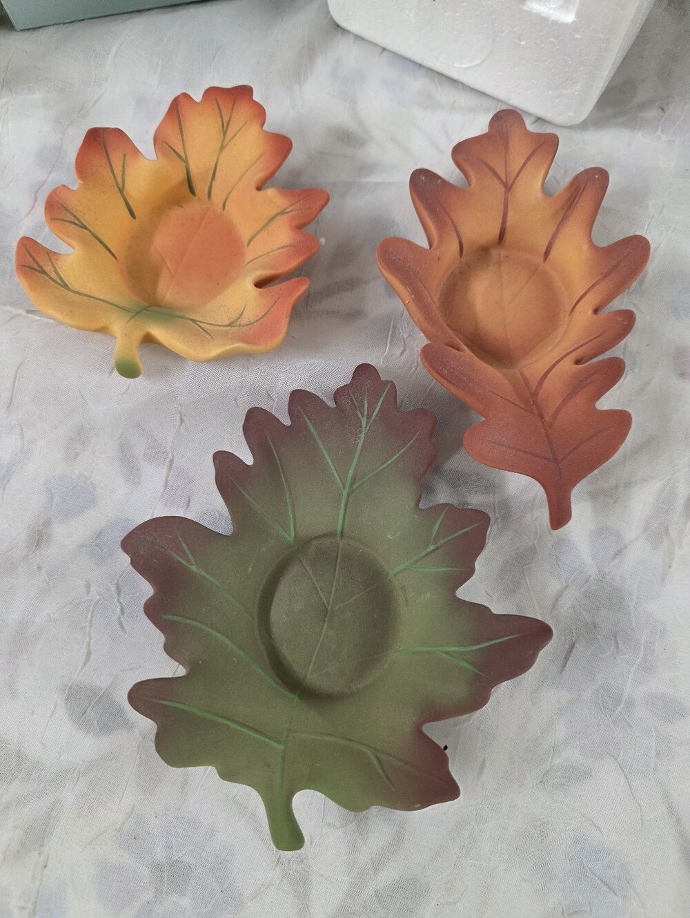 Partylite Whispering Leaves tealight holder trio New